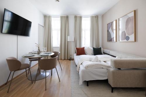 Ruhelage im neu renovierten Altbau, 20 Minuten ins Zentrum