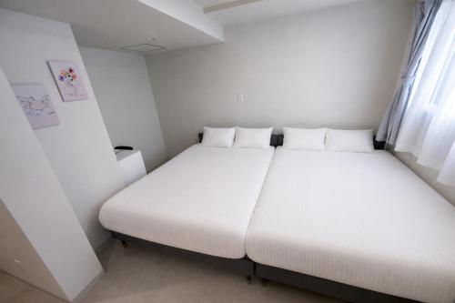 Lotus south 203 Brand New Family Home