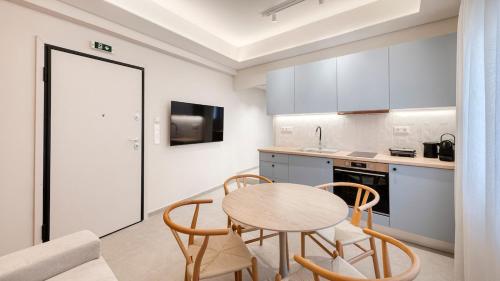 Modern Urban Stay 100 m from Neos Kosmos Metro