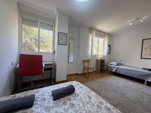 Apartamento Playa del Postiguet y Centro 2 dormitorios by Turihome