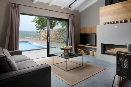 Villa Iron Lady Labin – Private Pool & Sea View