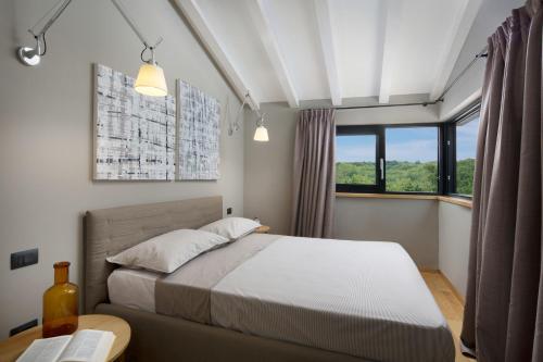 Villa Iron Lady Labin – Private Pool & Sea View