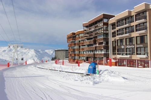 Résidence Roc De Peclet - SPACIEUX APPARTEMENT SUR LES PISTES POUR 6 PERSONNES MAE-7450
