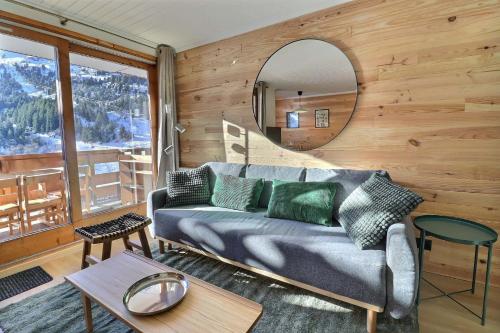 Résidence Plattieres - SUPERBE 2 PIÈCES CABINE ENTIÈREMENT RENOVÉ - VUE D'EXCEPTION SUR MONT VALLON, SKIS AUX PIEDS MAE-7517