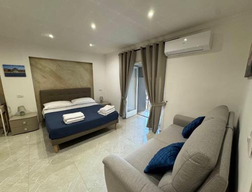 Parthenope house