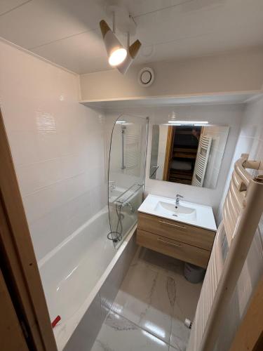 Résidence Neves - VAL THORENS STUDIO 4 PERSONNES DANS QUARTIER VIVANT MAE-7545
