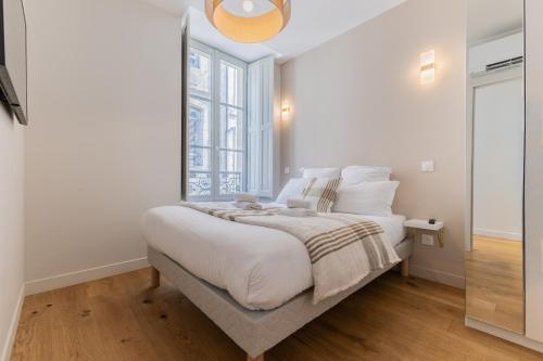 Appartements 3 Chambres de luxe 6 personnes, Centre Ville, Clim, Ascenseur