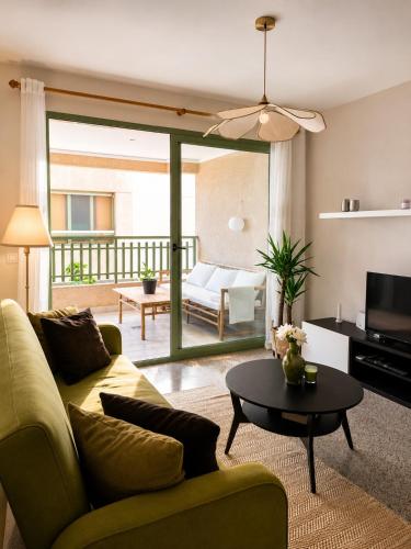 Patacona Beach Apartment Pool, Terrace, Wi-Fi