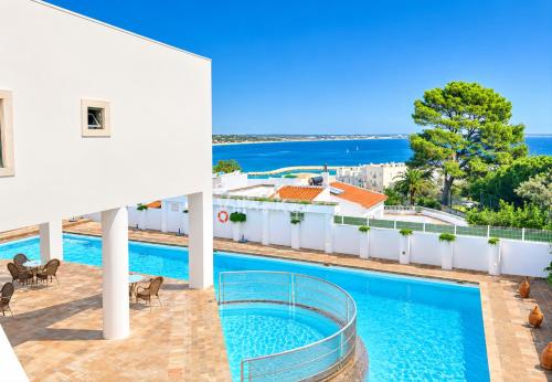 DUPLEX COM VISTA MAR E SOLARIO PRIVATIVO 6 Px