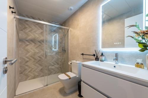 797 HOLIDAY RENTALS-Moderno apartamento con piscina privada