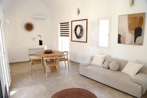 THERRA Suites & Sunset Terrace