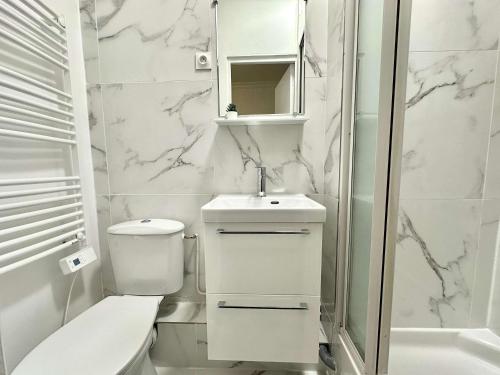 New 115 Suite Leon - Cosy Apartment Paris Center