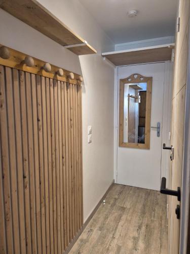 Résidence Vanoise - STYLE MONTAGNE POUR CE 2 PIECES POUR 4 PERSONNES EN CENTRE STATION MAE-7604