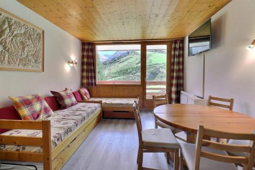 Résidence Plein Soleil - APPARTEMENT AVEC BELLE VUE SUR LES PISTES, AVEC LAVE-LINGE MAE-7607