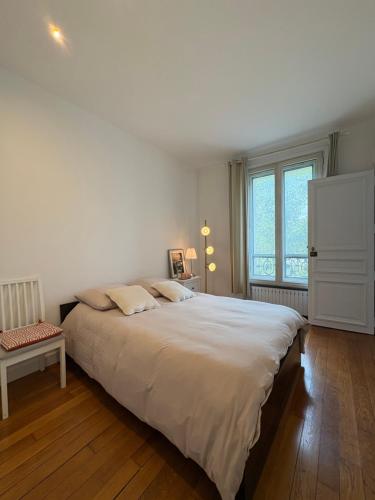 Eiffel Dream Abode