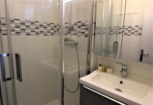 Résidence Reine Blanche - APPARTEMENT RENOVE TRES APPRECIE MAE-7687