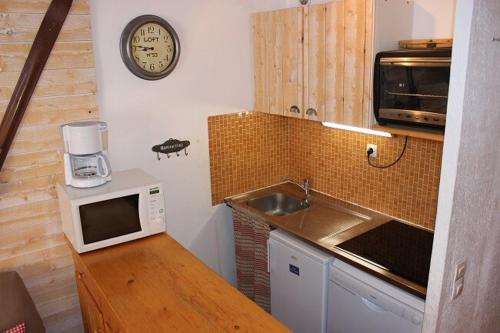 Résidence Neves - CHARMANT STUDIO 4 PERSONNES DANS LE QUARTIER ANIME DE LA STATION MAE-7704
