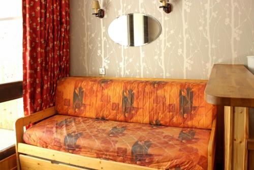 Résidence Serac - CHARMANT STUDIO POUR 3 PERSONNES BIEN EQUIPE AVEC BALCON EXPOSE SUD MAE-7774