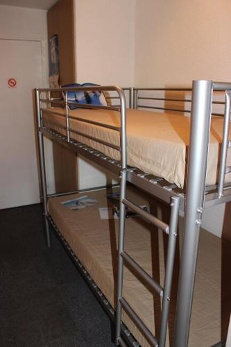 Résidence Roche Blanche - STUDIO POUR 2 PERSONNES AVEC BALCON EXPOSE SUD OUEST EN CENTRE STATION MAE-7811