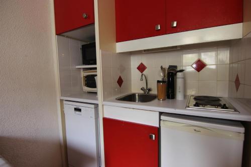 Résidence Roche Blanche - STUDIO COSY EN CENTRE STATION POUR 2 PERSONNES MAE-7798