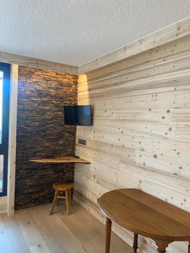 Résidence Hauts De Vanoise - VAL THORENS STUDIO 2 PERSONNES SIMPLE MAIS BIEN SITUE MAE-7818