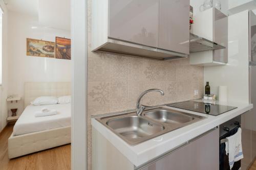 GuestHost - Comfy Apartment X3 in Porta Romana