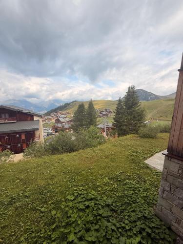 Appartement traversant Plagne Villages pied de Piste Plein Sud