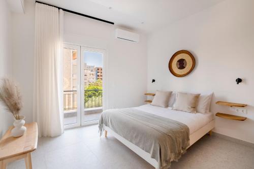 Stavros Niarchos Sunlit 2BR Apartment by UPSTREET