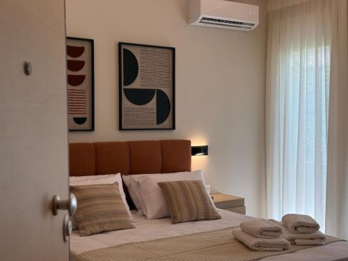 Chic Studio Apartment next to Agiou Georgiou square