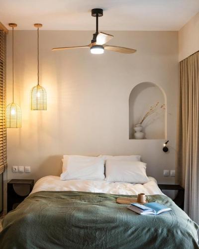 Bright & Earthy Apartment, Heart of Psirri