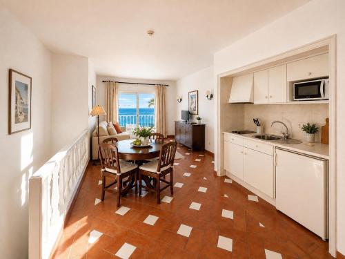 DUPLEX COM VISTA MAR E SOLARIO PRIVATIVO 6 Px