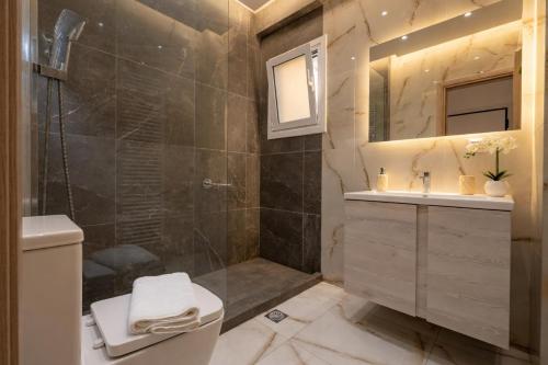 The Athenian Suite Deluxe No 38