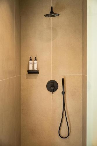 Earthy & Warm Apartment Heart of Psirri