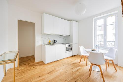 Medium duration Paris 11th arrondissement 1 bedroom