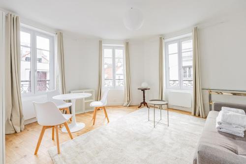 Medium duration Paris 11th arrondissement 1 bedroom