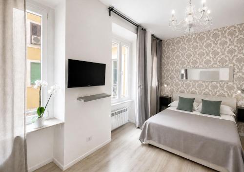 Inside Roma Rooms by DOT Suites