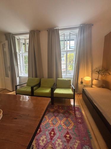 Elegantes Apartment bei der Wiener Stadthallo