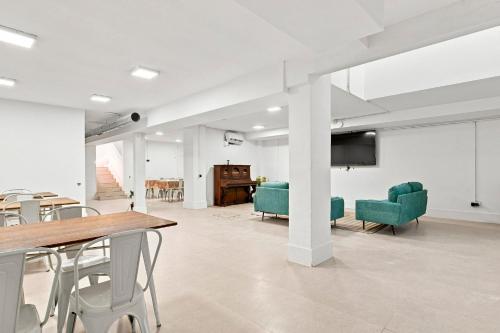 Modernas habitaciones con baño privado