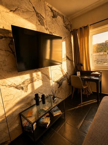 Athens Majesty Supreme Suite