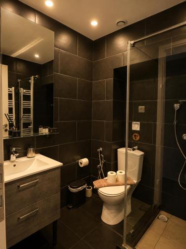 Acropolis Dreamscape Suite