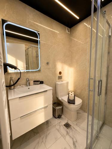 Marble Crown Deluxe Suite
