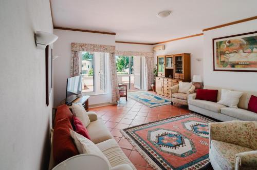 Villa Marina Lounge