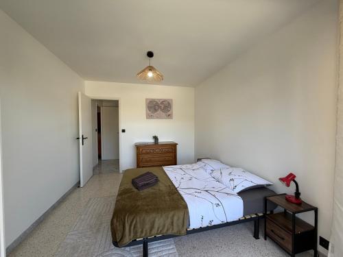 Appartement Familial T3 Terrasse, Clim & Parking Gratuit