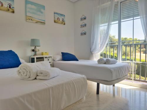 Townhouse by Cabopino Golf, Marbella