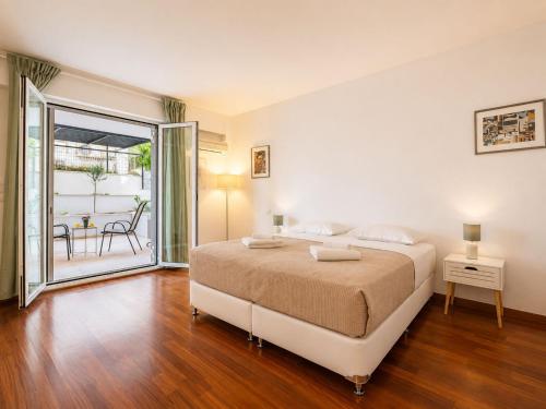 Adelos III Bloom Villa 5BR 360m - Sauna - Rooftop