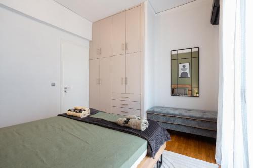 Modern & Cozy 1BR Apartment in Piraeus