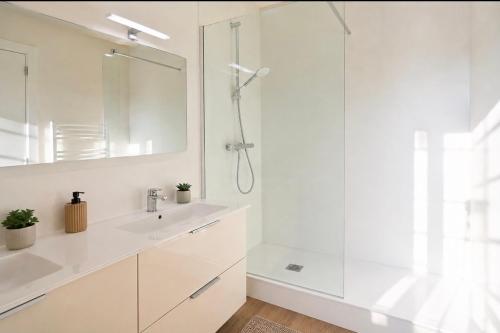 Saxe Gambetta - Spacieux 80m lumineux - 2 chambres balcon