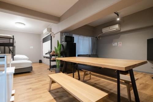 Tasone Stay OSAKA FYJ705