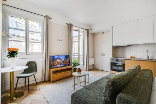 Amazing studio 2P - Champs Elysees