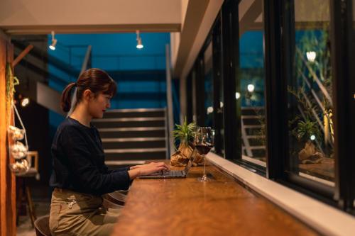 Wise Owl Hostels River Tokyo